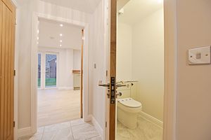 Photo 21- click for photo gallery